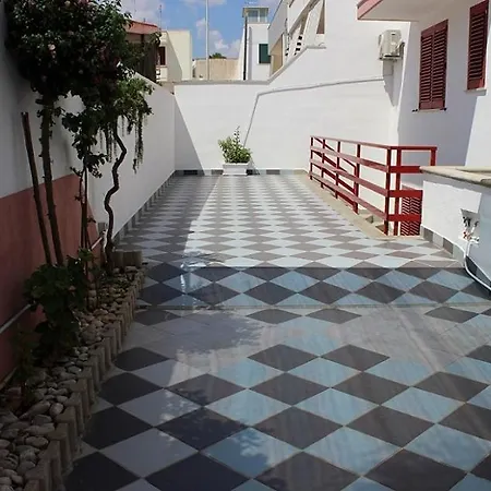 Apartment Salentocasemare 2 *