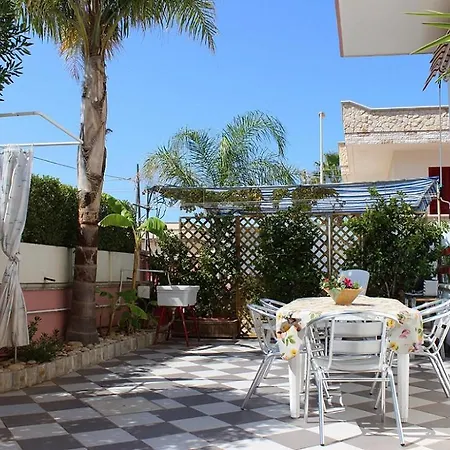 Salentocasemare 2 Apartment