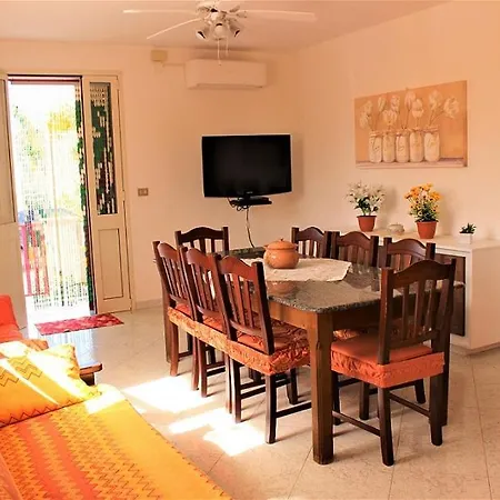 Apartment Salentocasemare 2